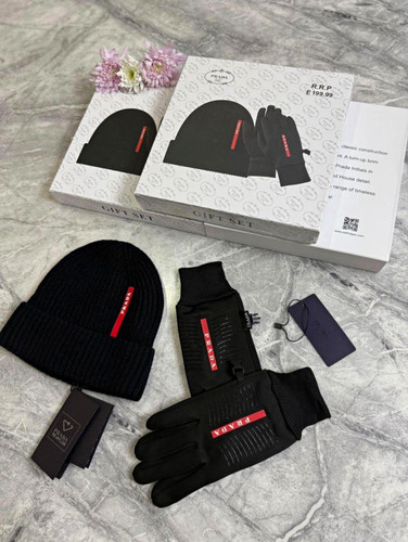 Prada mens black wool - mens,