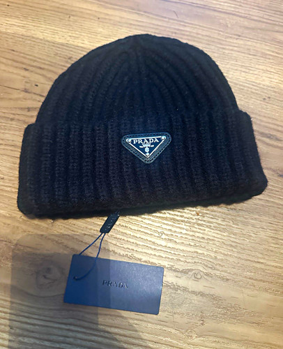 Prada men black ribbed knit - black,