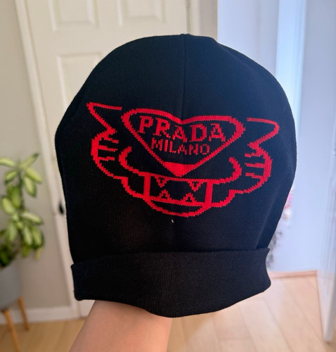 Prada milano black logo - prada,