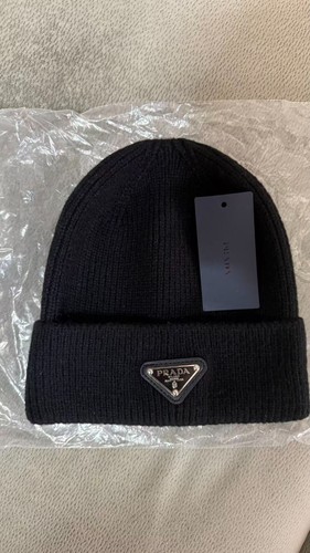 Prada triangle logo ribbed - triangle,