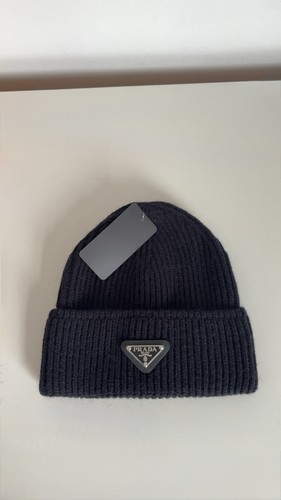 Prada triangle logo ribbed - logo,